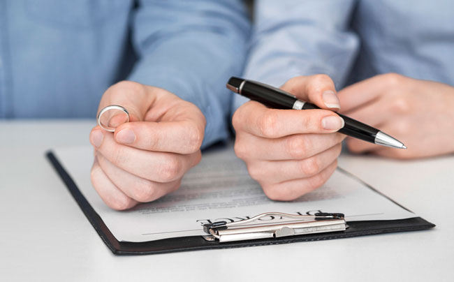 Gay Men Have the Lowest Divorce Rates of Any Couples