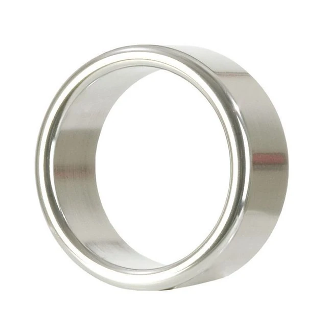 Alloy Metallic Ring - Build & Quality