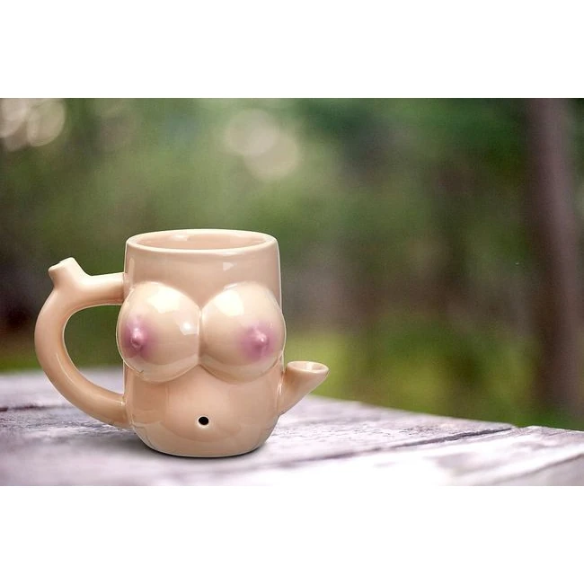 Boob Ceramic Mug - Functionality & Usage