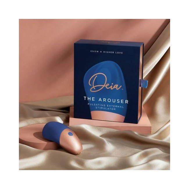 Deia the Arouser Pulsating External Stimulator Silicone Blue - How It Feels