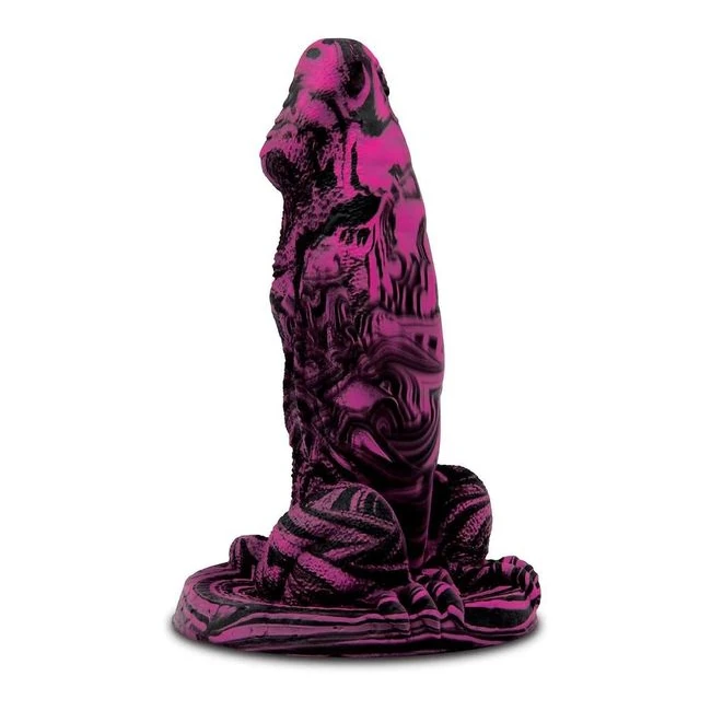 Dragons Lair Harness & 7in Dildo - Shape & Texture
