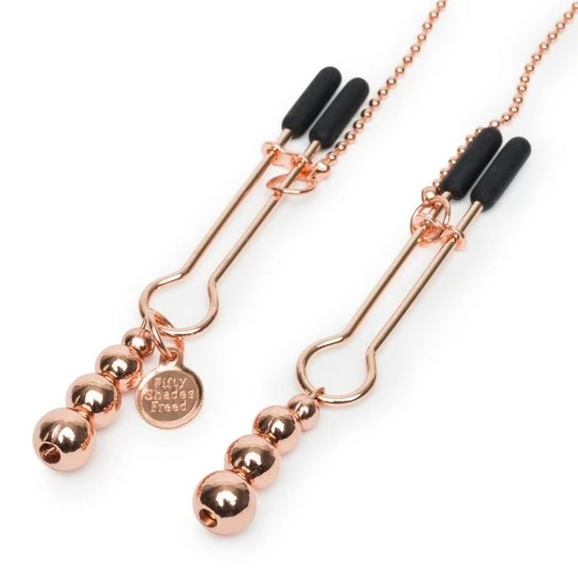 Fifty Shades Freed All Sensation Nipple & Clitoral Chain - Design and Materials