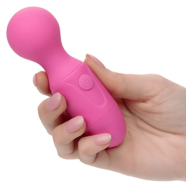 First Time Massager - How It Feels in the Hand and on the Body