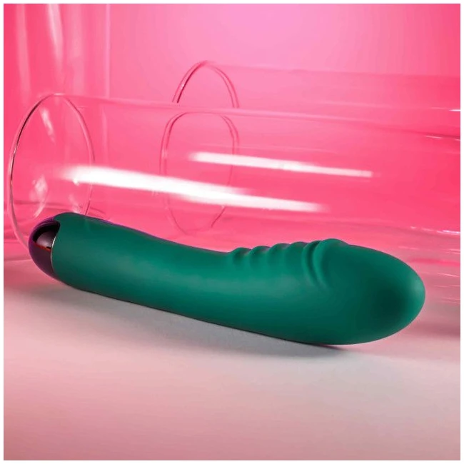 Gender X Pirouette - A Bulbous Shaft With a Tapered Tip