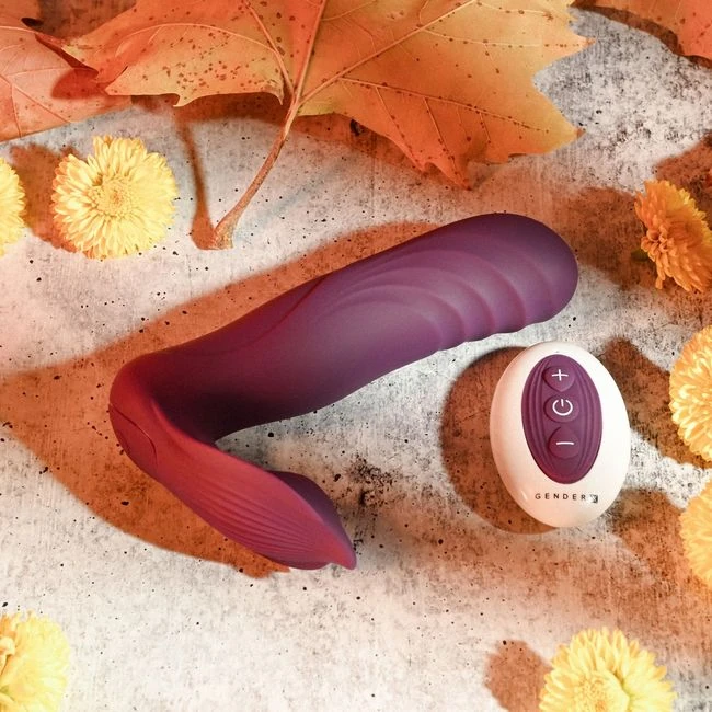 Gender X Velvet Hammer - Additional Features