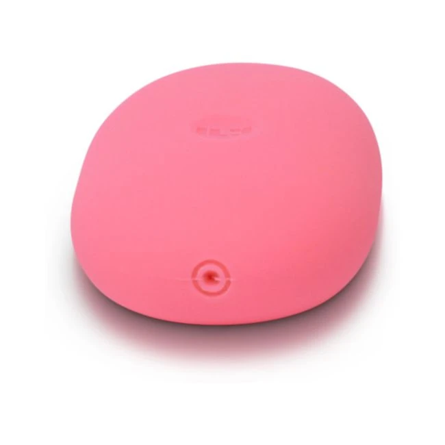 Ily by Je Joue the Pebble Squishy Pebble Shaped Bullet - How It Feels