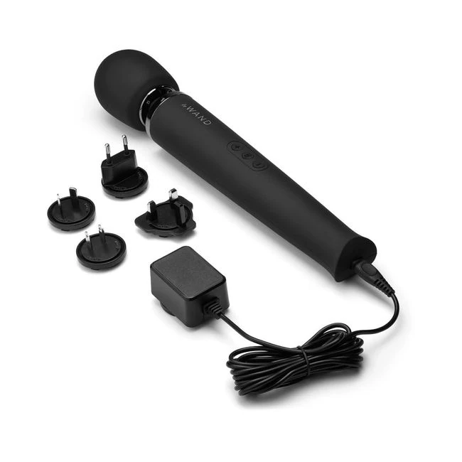 Le Wand Rechargeable Massager - Power & Performance
