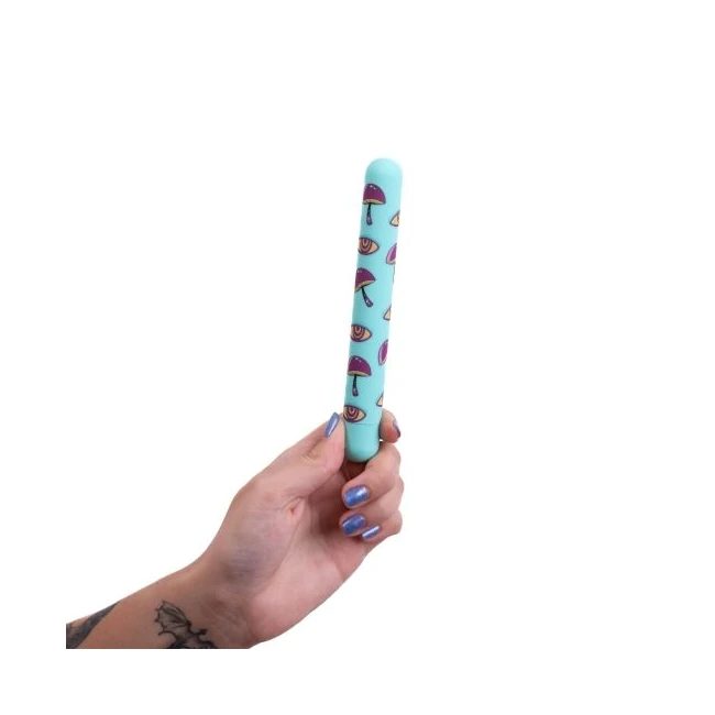 Lucy Trippy Long Rechargeable Bullet - How It Feels
