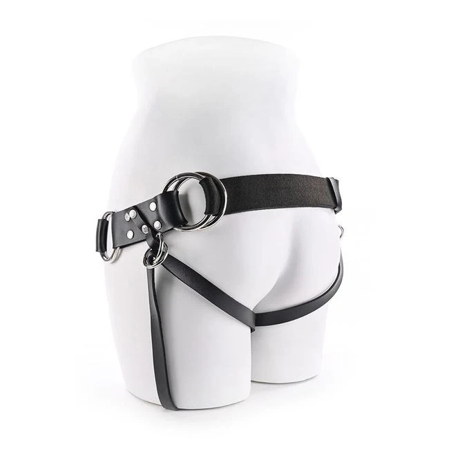 Montero Strap on - Material Feel & Construction