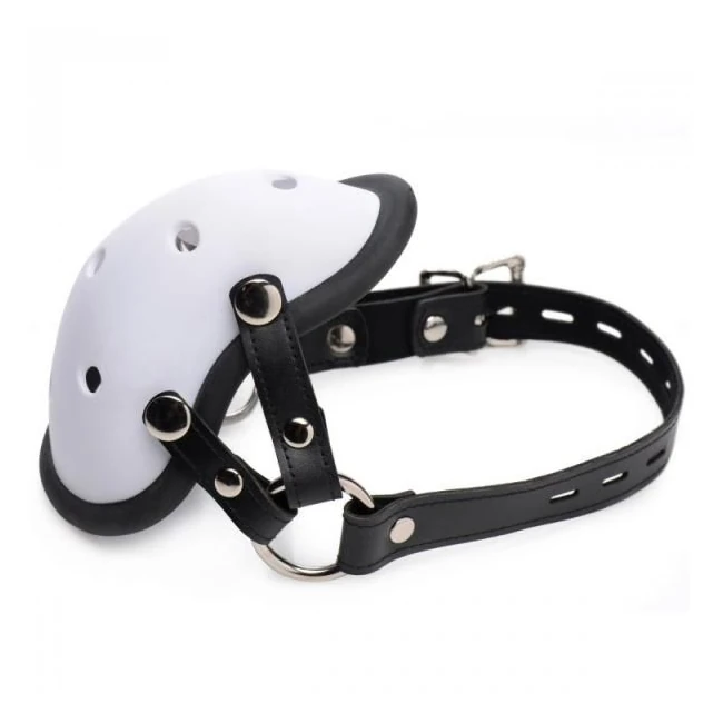 Musk Athletic Cup Muzzle White - Build & Quality