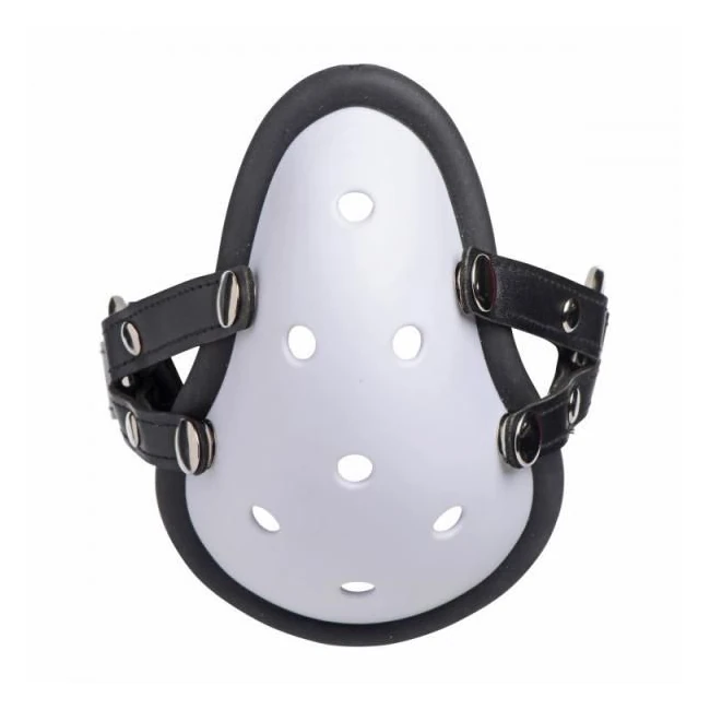 Musk Athletic Cup Muzzle White - Hardware & Fasteners