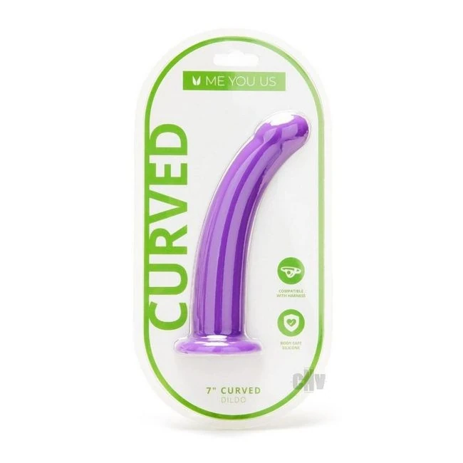 Myu Curved Silicone Dildo - How It Feels
