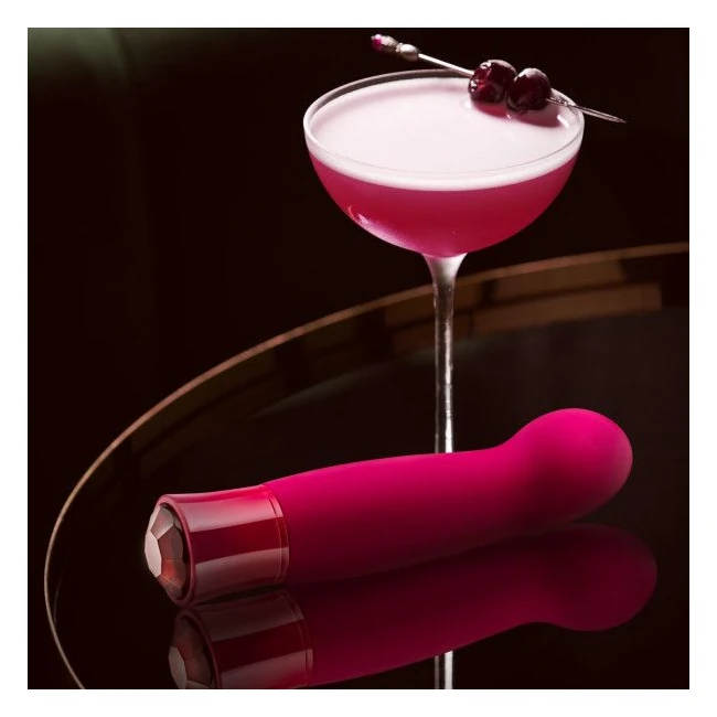 Oh My Gem Classy Garnet - Specifications
