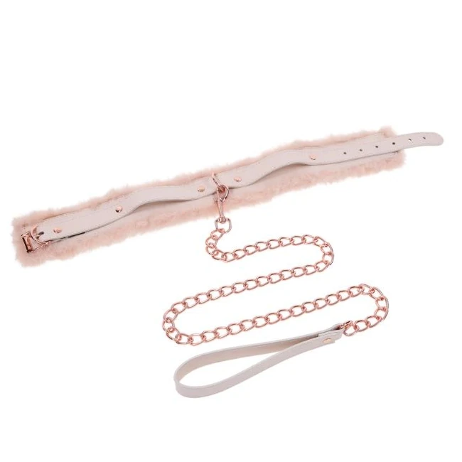Peaches N Creame Fur Collar & Leash - Build & Quality
