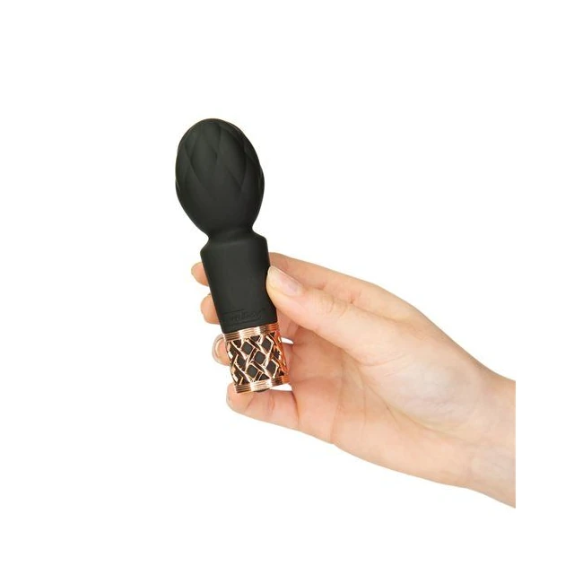 Pillow Talk Secrets Pleasure Wand Black - How It Feels
