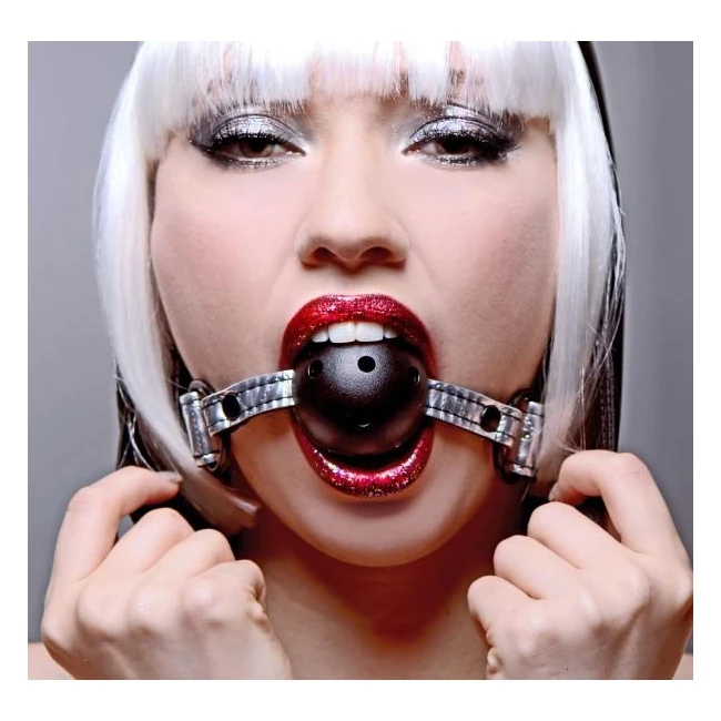 Platinum Bound Gagged Breathable Ball Gag - Hardware & Fasteners