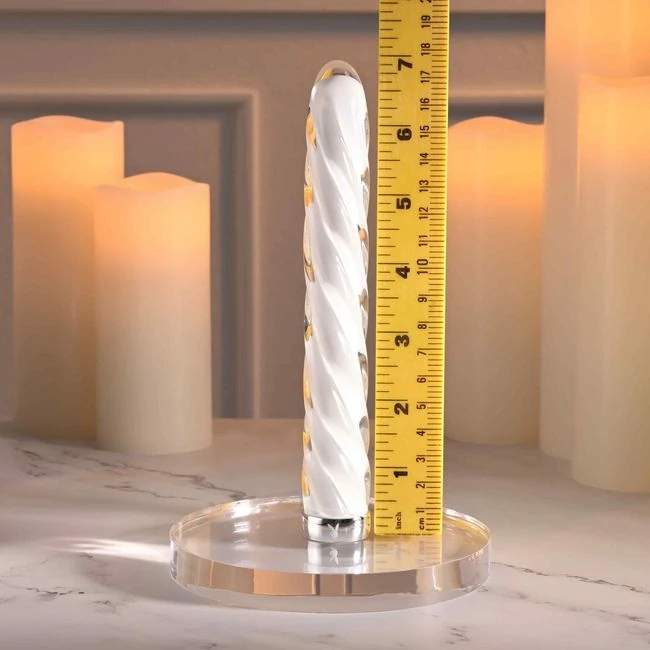 Playboy in a Twist - Borosilicate Glass and Temperature Play