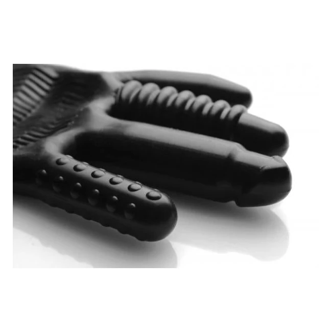 Pleasure Poker Textured Glove Black - Key Details