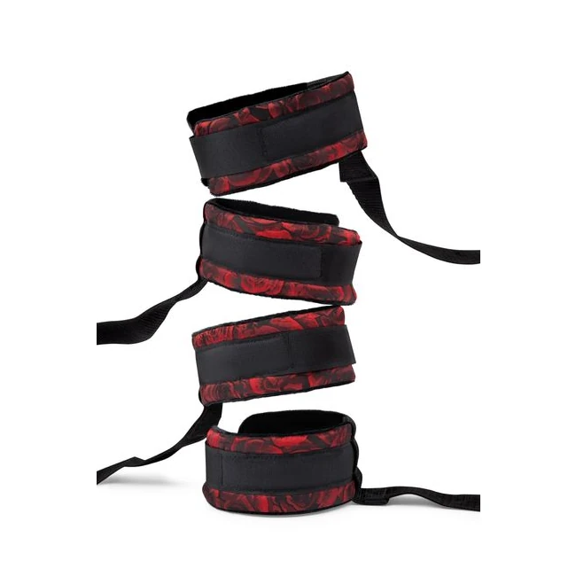 Rosegasm Bed Restraint Kit W/ Blindfold - Build & Quality