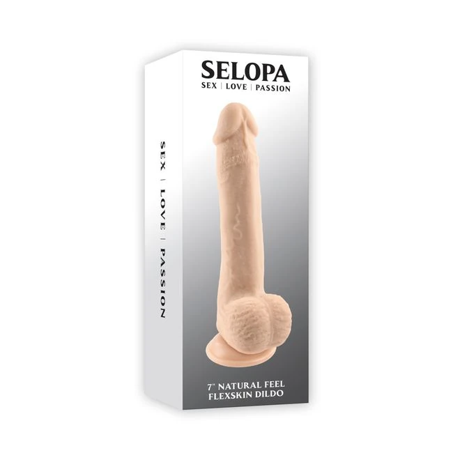 Selopa 7 in Natural Feel Flexskin Dildo - Material & Feel