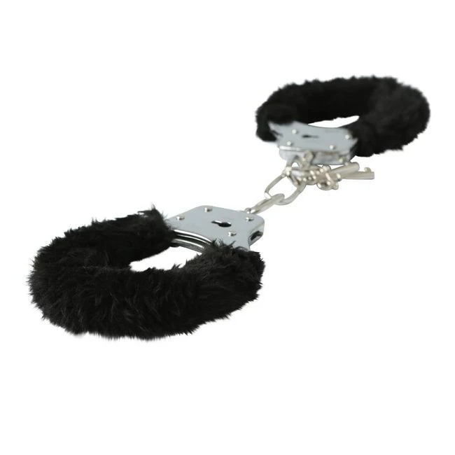 Sex & Mischief Furry Handcuffs Black - Build & Quality