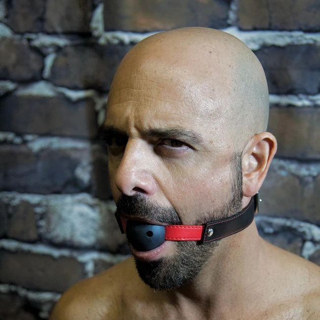 Sex & Mischief Hush Ball Gag - Comfort & Fit