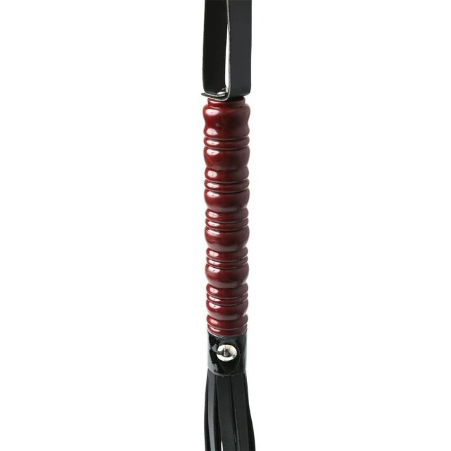 Sex & Mischief Mahogany Flogger - Hardware & Fasteners