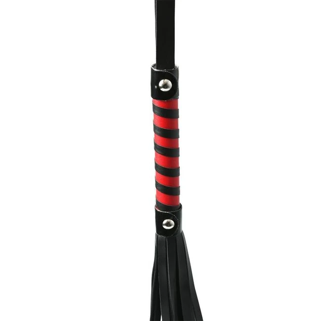 Sex & Mischief Red & Black Stripe Flogger - Build & Quality