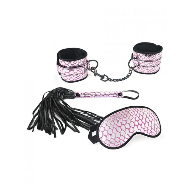 Spartacus Faux Leather Wrist Restraints Blindfold & Flogger Bondage Kit - - Build & Quality