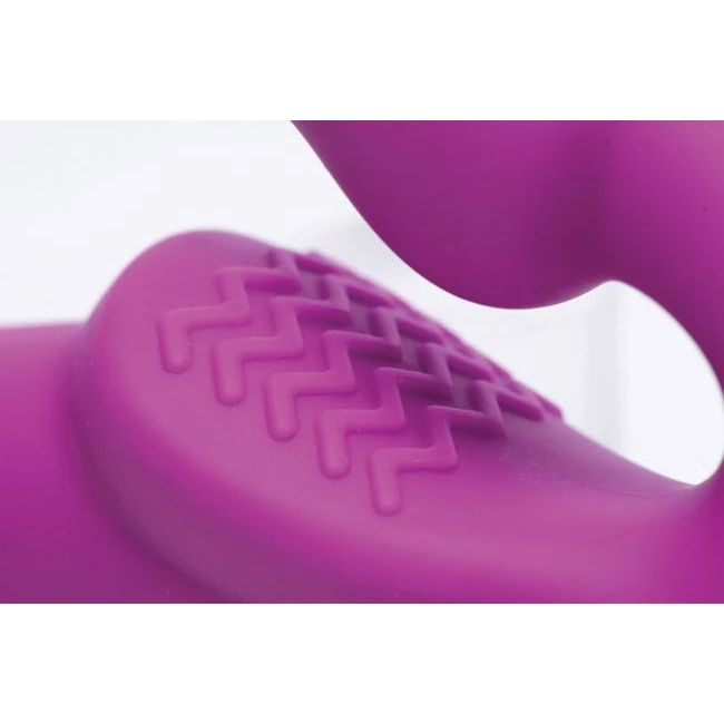 Strap U Vibrating Strapless Silicone Strap on Dildo - How It Feels