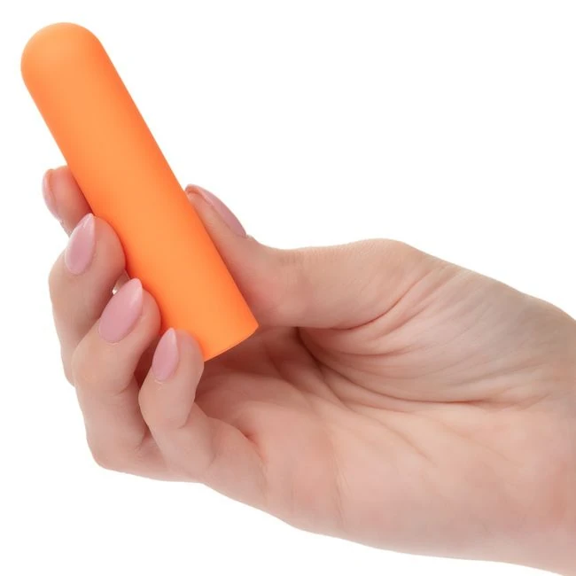 Turbo Buzz Round Bullet - How It Feels in the Hand and on the Body