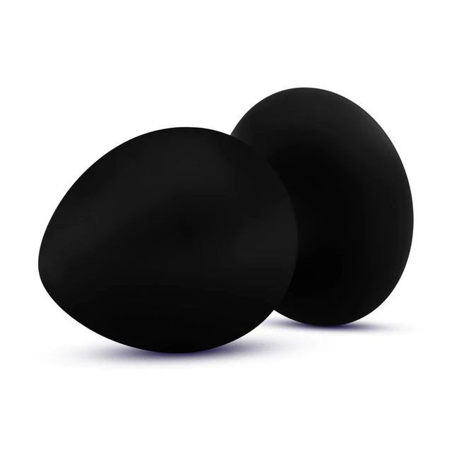 Anal Adventures Platinum Silicone Anal Stout Plug Medium Black - Material & Safety