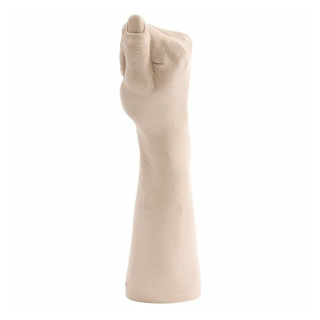 Belladonnas Bitch Fist - Size & Compatibility