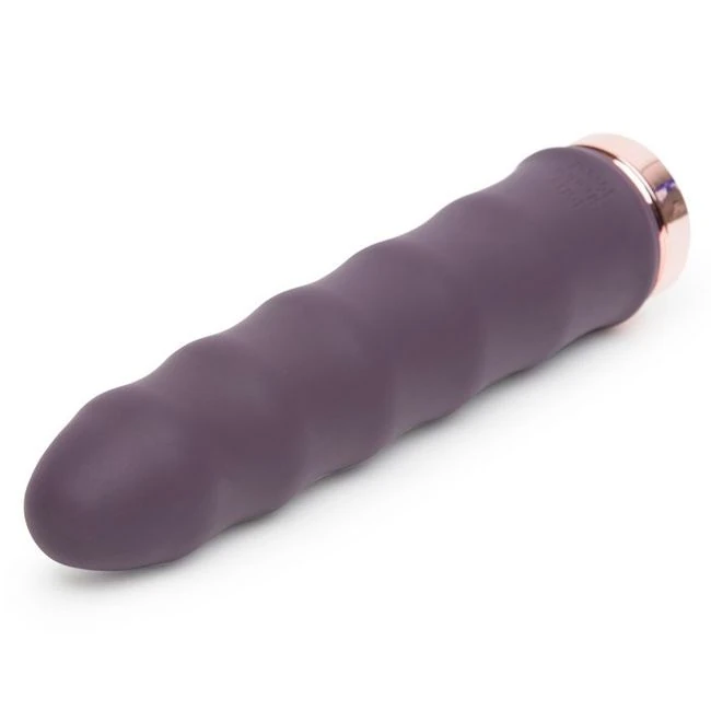 Fifty Shades Freed Deep in Rechargeable Classic Wave Vibrator - Vibration Modes