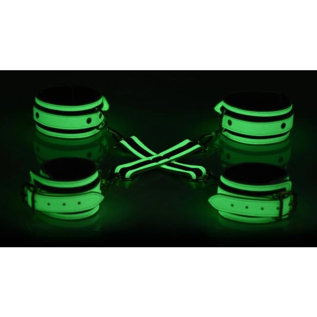 Master Series Kink in the Glowing Hog Tie Set - How It Feels and Fits