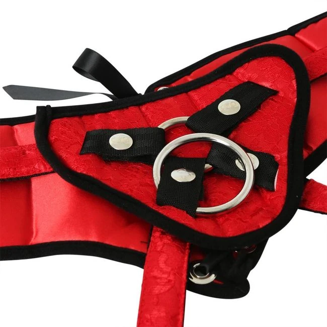 Ss Plus Size Red Satin Corsette Strap-on - Size & Fit