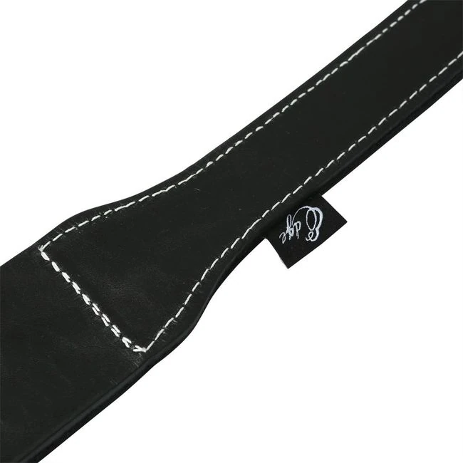 Edge the Classic Leather Slapper (17.5in) - Hardware & Fasteners