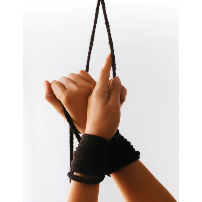 Fetish Fantasy Bondage Rope Black 200 Feet - Additional Details