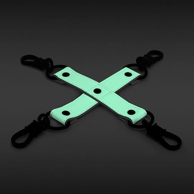 Glo Bondage Hog Tie Green - Hardware & Fasteners