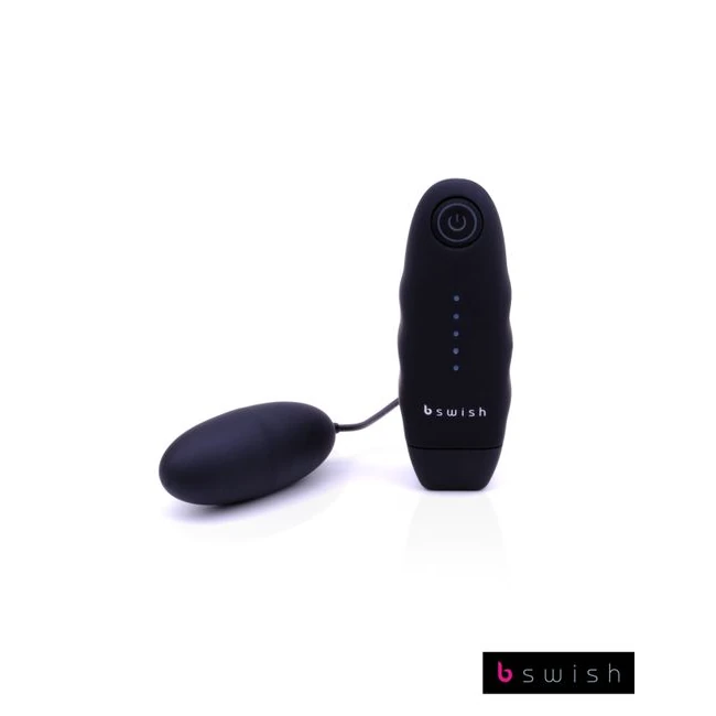 Bnaughty Classic Black - Fabric & Feel