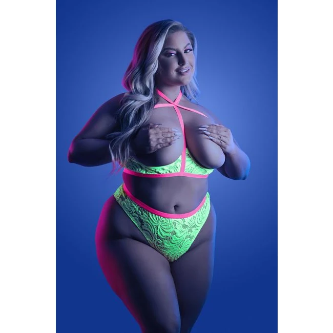 Glow Persuasive Contrast Panty - Design Details