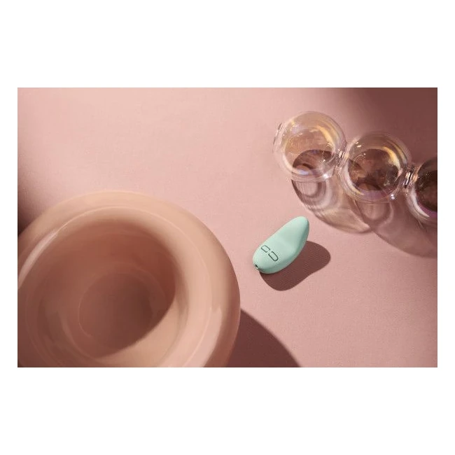 Lelo Lily 3 Polar Green ( - What Sets It Apart